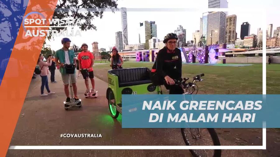 Menikmati Suasana Malam Kota Dengan Greencabs, Kendaraan Mirip Becak