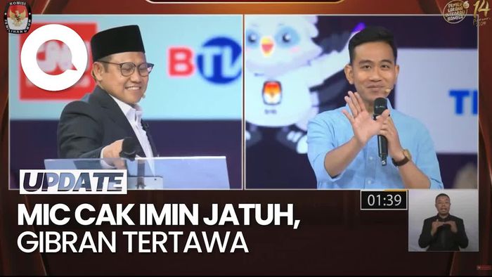 Momen Gibran Tertawa karena Mic Cak Imin Jatuh