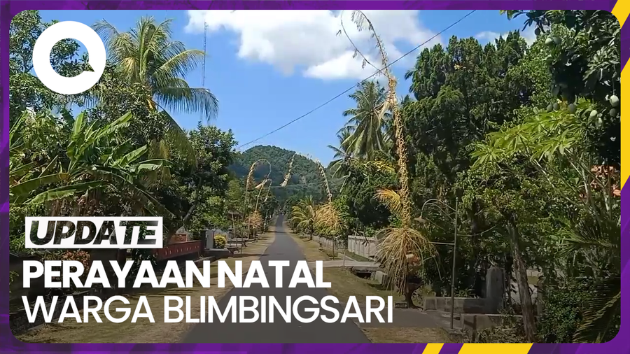 Jelang Natal, Warga Blimbingsari Mulai Pasang Penjor