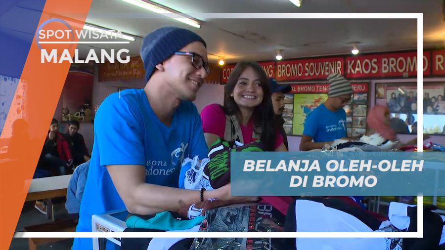 Berbelanja Buah Tangan Khas Bromo, Kota Malang