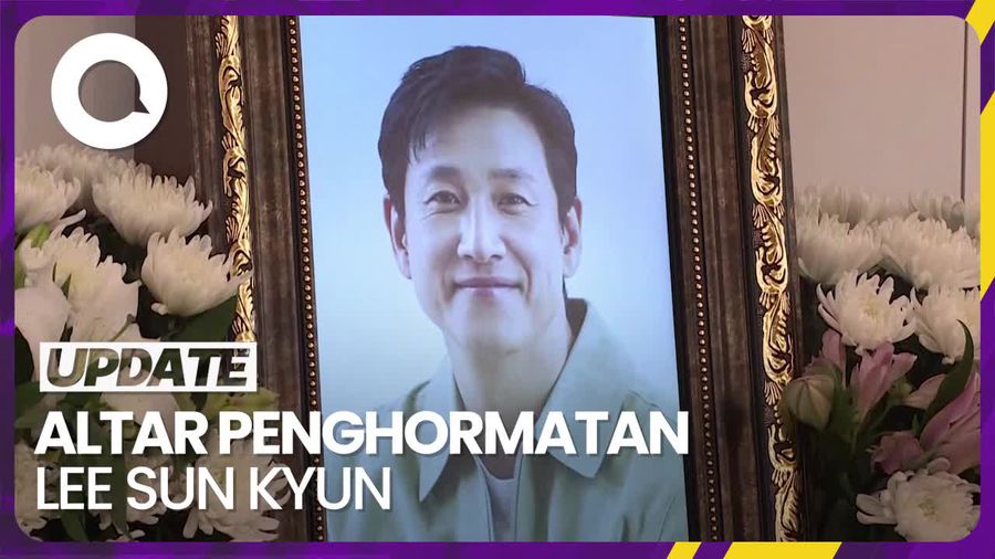 Altar Pemakaman Lee Sun Kyun Dihiasi Bunga Krisan Putih
