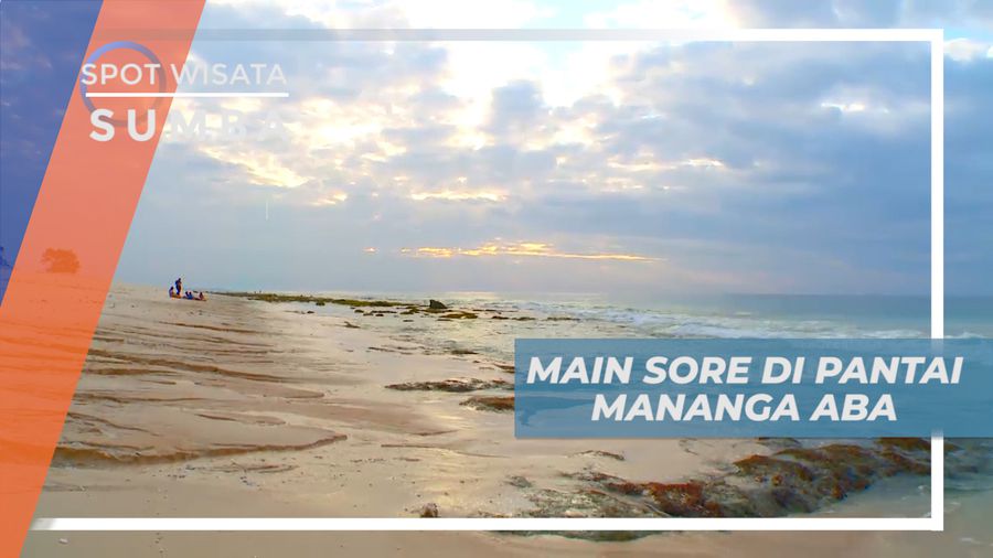 Menikmati Sore, Bermain Seru Bareng Ibu-ibu di pantai Mananga Aba, Sumba