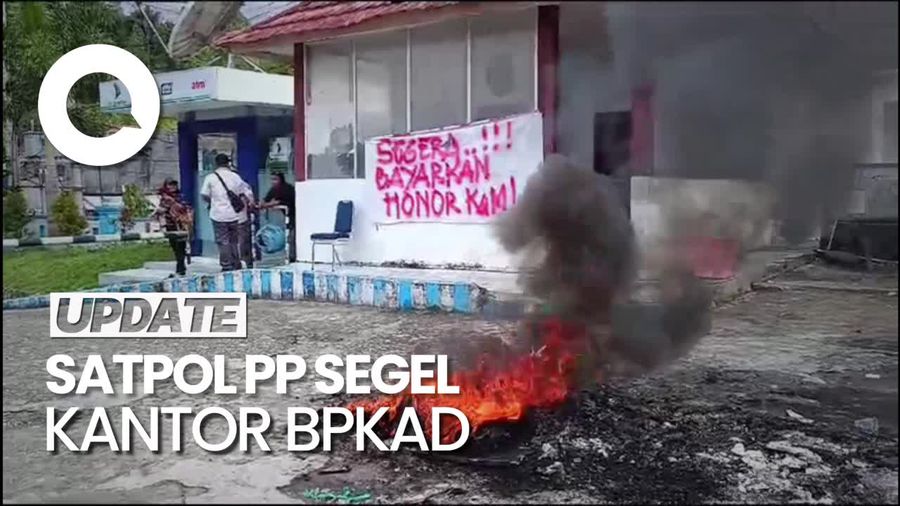 Satpol PP Mamasa Segel Kantor BPKAD Gegara Gaji 3 Bulan Tak Dibayar