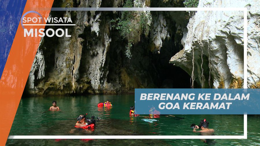 Berenang Menjelajahi Kemegahan Goa Keramat Kepulauan Misool