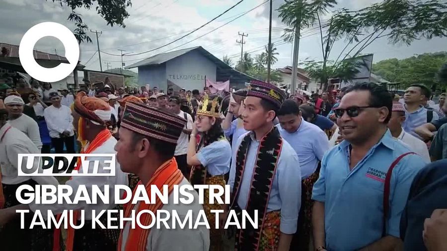 Momen Gibran-Selvi Jadi Tamu Kehormatan Adat Kaper NTT