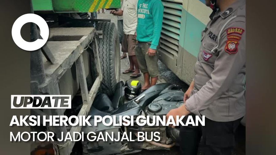 Polisi Heroik di Kalbar, Korbankan Motor Jadi Ganjal Bus Gagal Menanjak