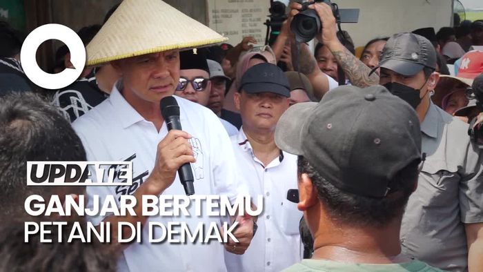 Bertemu Petani di Demak, Ganjar Dicurhati soal Pasokan Pupuk-Utang KUR
