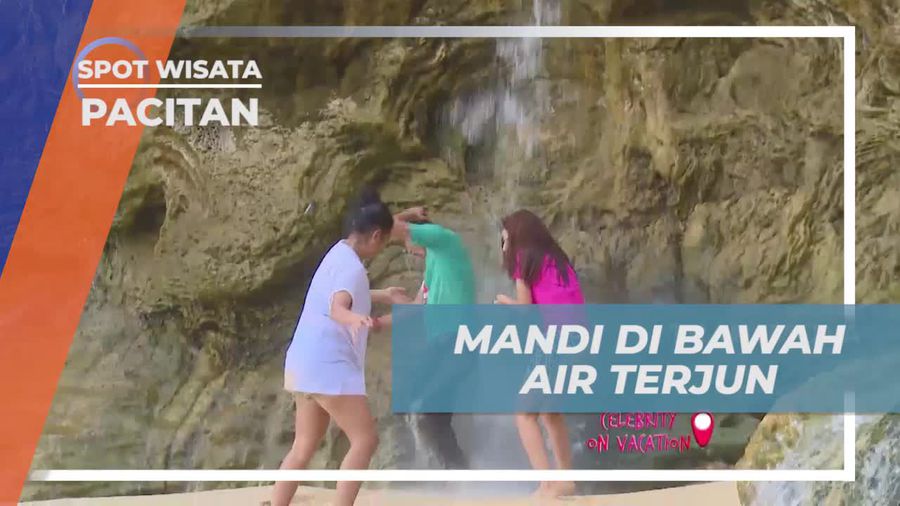 Merasakan Sensasi Dingin Mandi di Air Terjun Pantai Banyu Tibo Pacitan