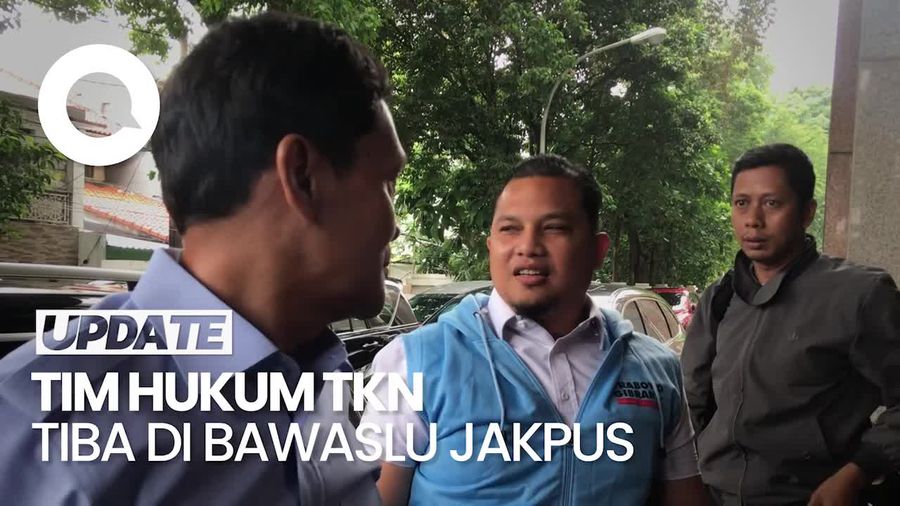 TKN Tiba Lebih Dulu di Bawaslu Jakpus Buntut Pemanggilan Gibran