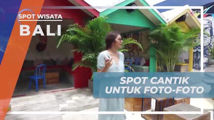 Spot Foto Mirip Brighton Beach Box di Kafe Bali
