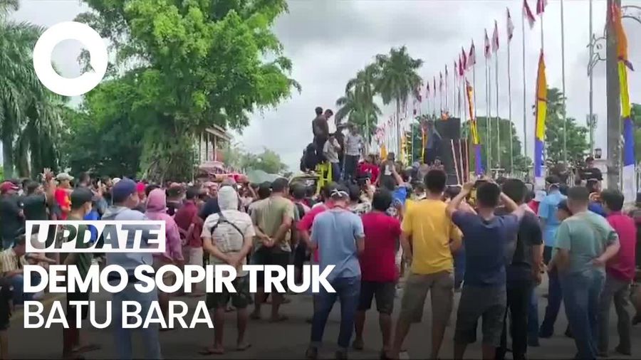 Ratusan Sopir Truk Batu Bara Geruduk Rumdin Gubernur Jambi