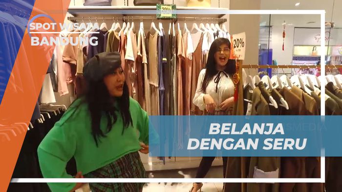 Berburu Fashion Unik di Pusat Perbelanjaan Ciwalk, Bandung