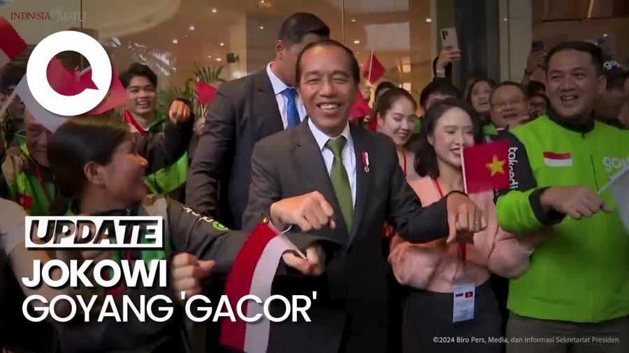 Gaya Jokowi Goyang Gacor Bareng WNI-Driver Gojek saat Tiba di Vietnam