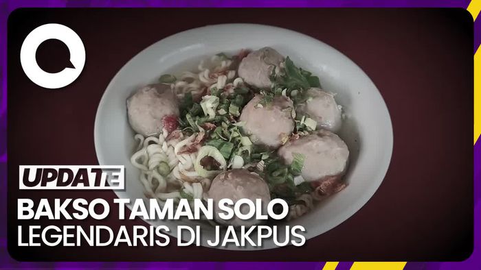 Menikmati Bakso Legendaris di Jakpus yang Tak Pernah Sepi Pembeli