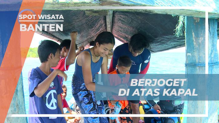 Berbagi Keseruan, Berjoget Ria di Atas Perahu, Banten