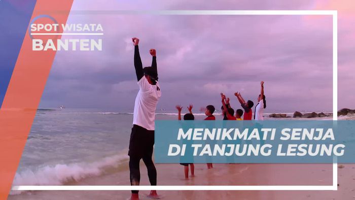 Menikmati Suasana Senja di Pantai Tanjung Lesung Banten