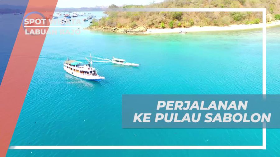 Berperahu Menuju Pulau Sabolon Labuan Bajo
