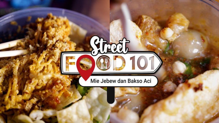 Pedasnya Mie Jebew dan Gurihnya Bakso Aci Isi Keju