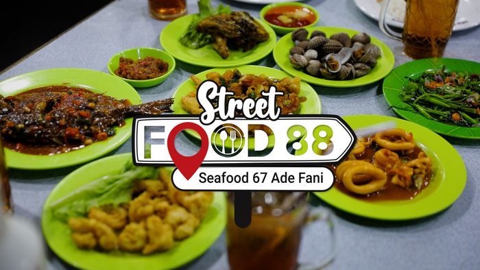 Cicipi Seafood 67, yang Ramai Antriannya