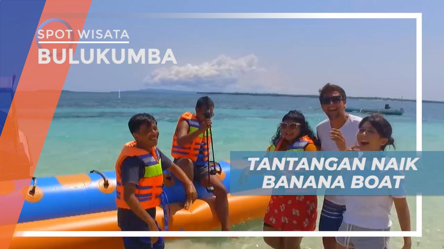 Seru-seruan Mengisi Waktu Liburan Naik Banana Boat di Pantai Bara, Bulukumba