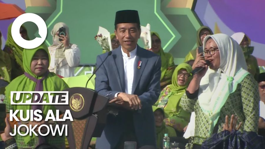 Saat Emak-emak Grogi Baca Pancasila di Depan Jokowi