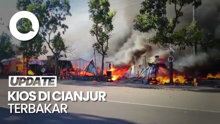 Penampakan 6 Kios di Cianjur Hangus Terbakar
