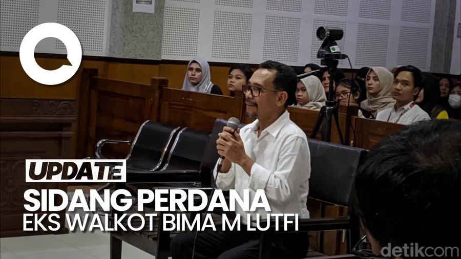 Eks Walkot Bima M Lutfi Jalani Sidang Dakwaan Kasus Suap dan Gratifikasi