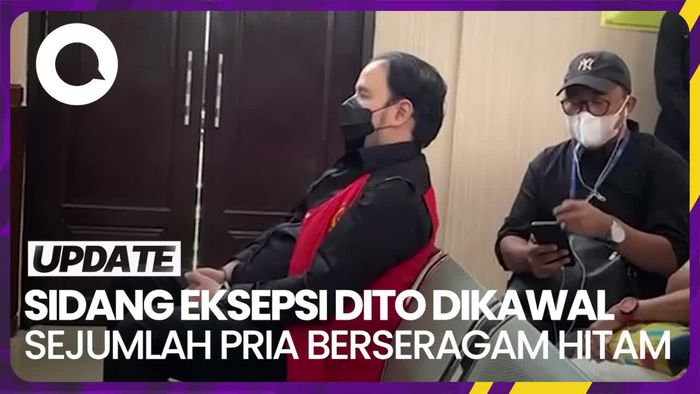 Jalani Sidang Eksepsi, Dito Mahendra Dikawal hingga Didukung Fans