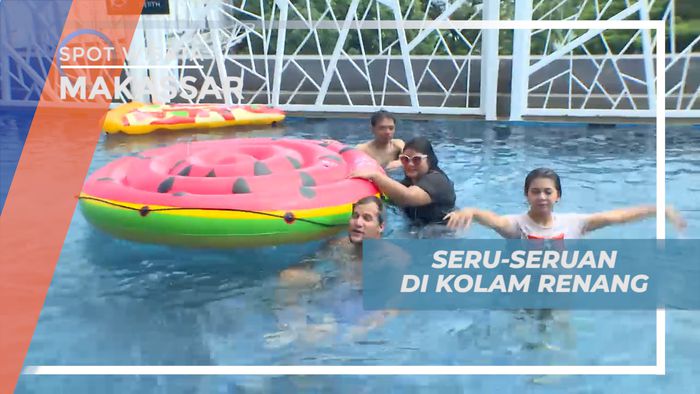 Habiskan Waktu Liburan, Bermain Air Seru di Kolam Renang Hotel, Makassar