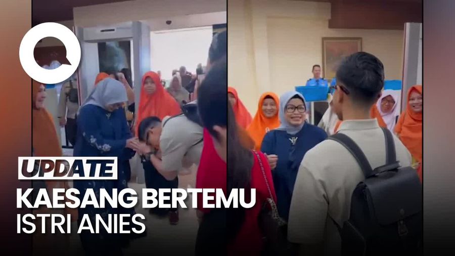 Viral Kaesang Cium Tangan Istri Anies saat Bertemu di Bandara Minangkabau