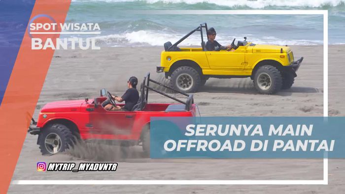 Beraksi Dengan Mobil Offroad di Pantai Parangtritis Bantul 