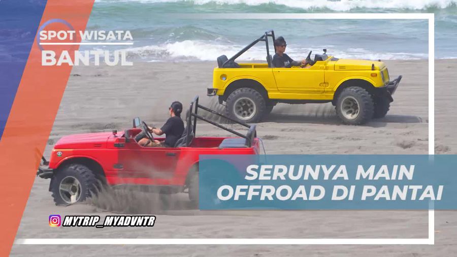 Beraksi Dengan Mobil Offroad di Pantai Parangtritis Bantul 