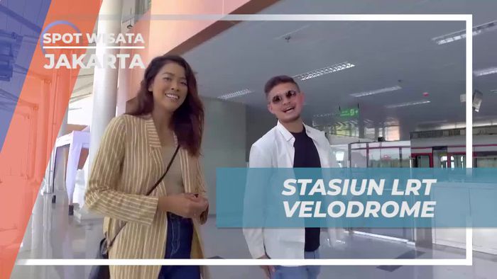 Naik LRT Dari Stasiun Velodrome Jakarta