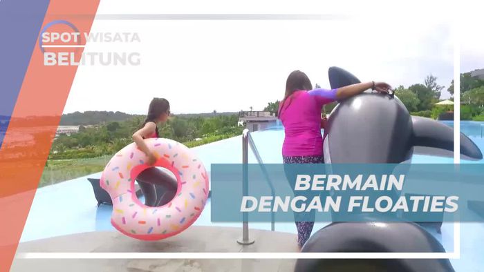 Seru-seruan Bermain Floaties di Kolam Penginapan Belitung