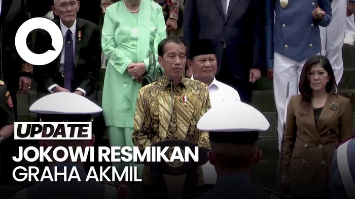 Jokowi Ditemani Prabowo Resmikan Graha Utama Akmil Magelang