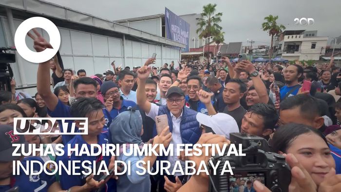 Zulhas Ajak Pemuda Pilih Prabowo-Gibran di UMKM Festival Surabaya