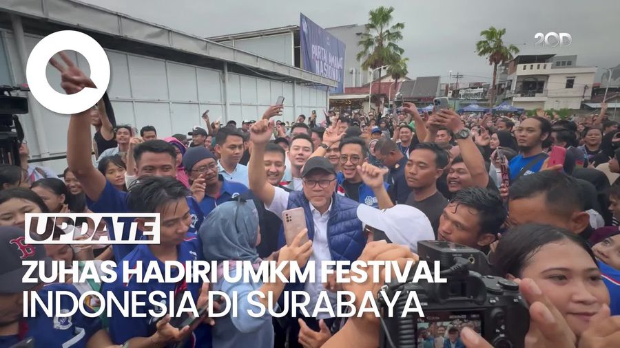 Zulhas Ajak Pemuda Pilih Prabowo-Gibran di UMKM Festival Surabaya