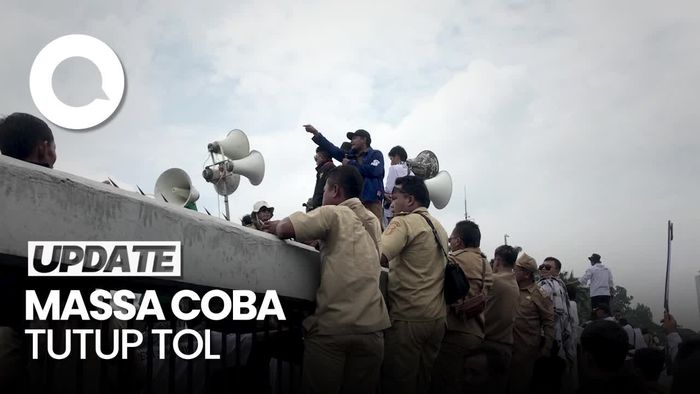 Massa Demo Apdesi Coba Tutup Tol Depan DPR