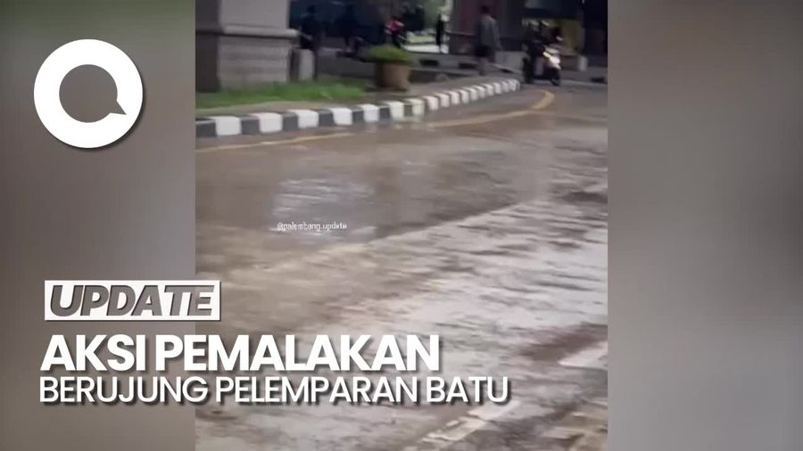 Viral Truk Dilempari Batu oleh Pemalak di Palembang
