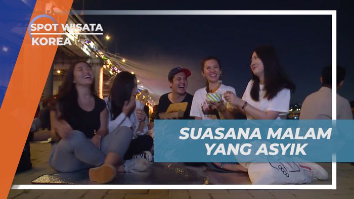Jalan-jalan Seru Menikmati Suasana Malam di Banpo Night Market, Korea Selatan
