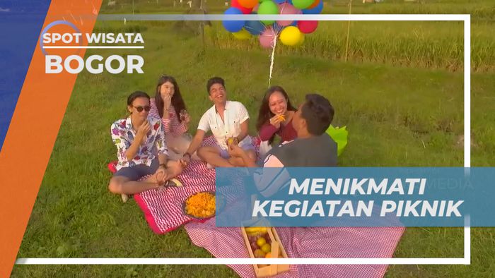 Hilangkan Penat, Bersantai Menikmati Suasana Sejuk Persawahan Hijau, Bogor