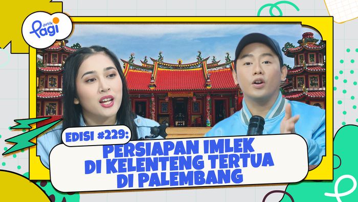 Persiapan Imlek di Kelenteng Tertua di Palembang