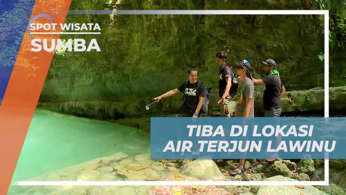Tiba di Lokasi Air Terjun Lawinu Sumba, Dikelilingi Perbukitan Kapur yang Indah