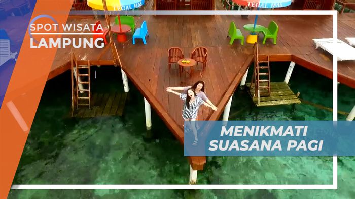 Menyambut Pagi Cerah Berteman Secangkir Teh Hangat di Tepi Pantai, Lampung