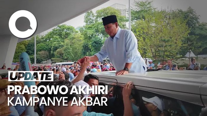Prabowo Akhiri Kampanye Akbar, Sapa Pendukung dari Atas Mobil