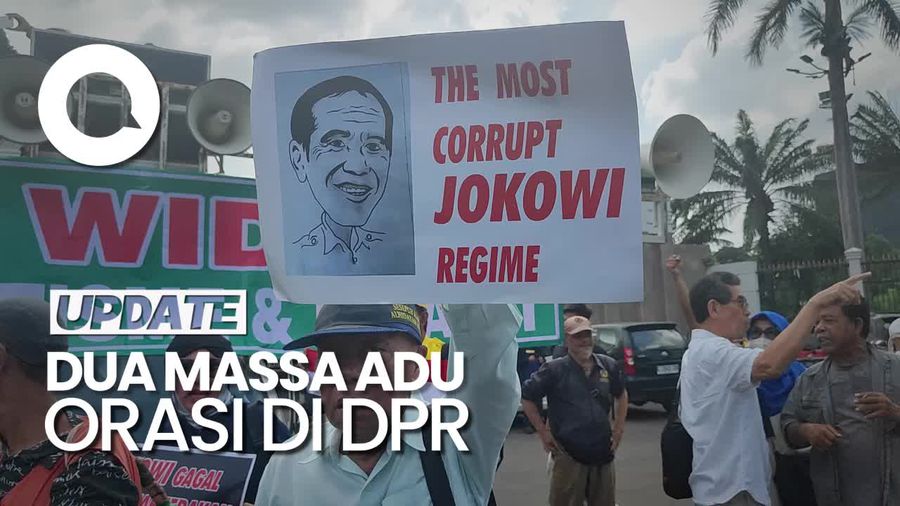 Massa Tuntut Pemakzulan Jokowi dan Pro Pemerintah Adu Orasi Depan DPR