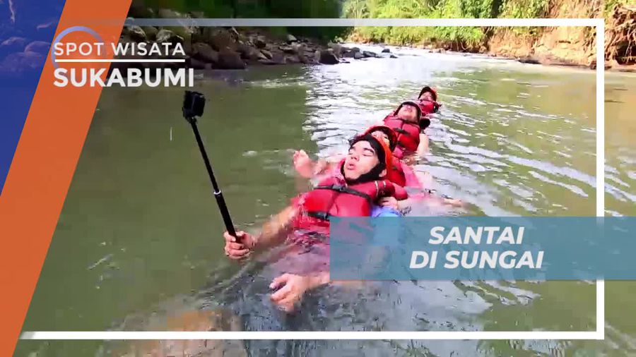 Membentuk Formasi Untuk Rafting Santai di Arus Liar Sukabumi 