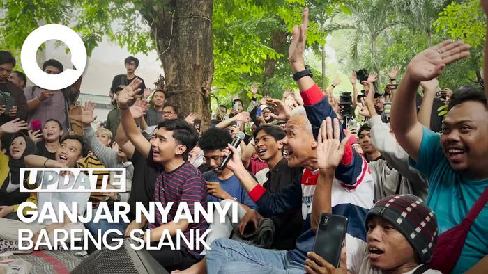 Sehari Jelang Coblosan, Ganjar Nyanyi Bareng Slank di Semarang