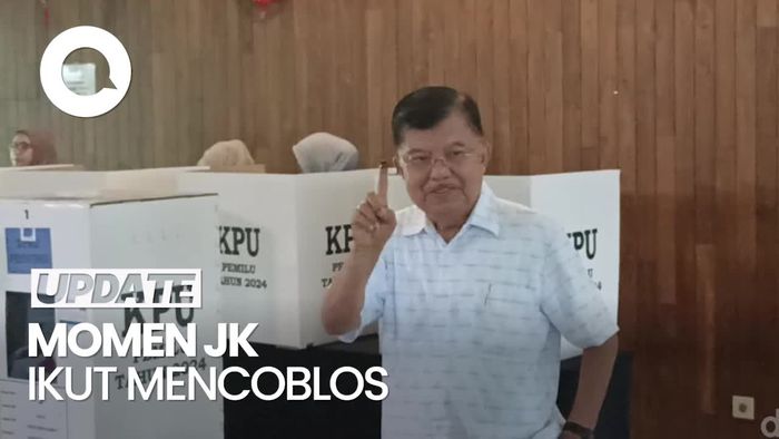 Jalan Kaki Bareng Istri, Jusuf Kalla Nyoblos di TPS Kebayoran Baru