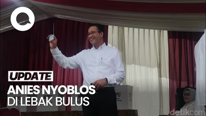 Momen Anies Nyoblos Bareng Keluarga di Lebak Bulus